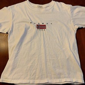 brandy melville/john galt norway crop tee